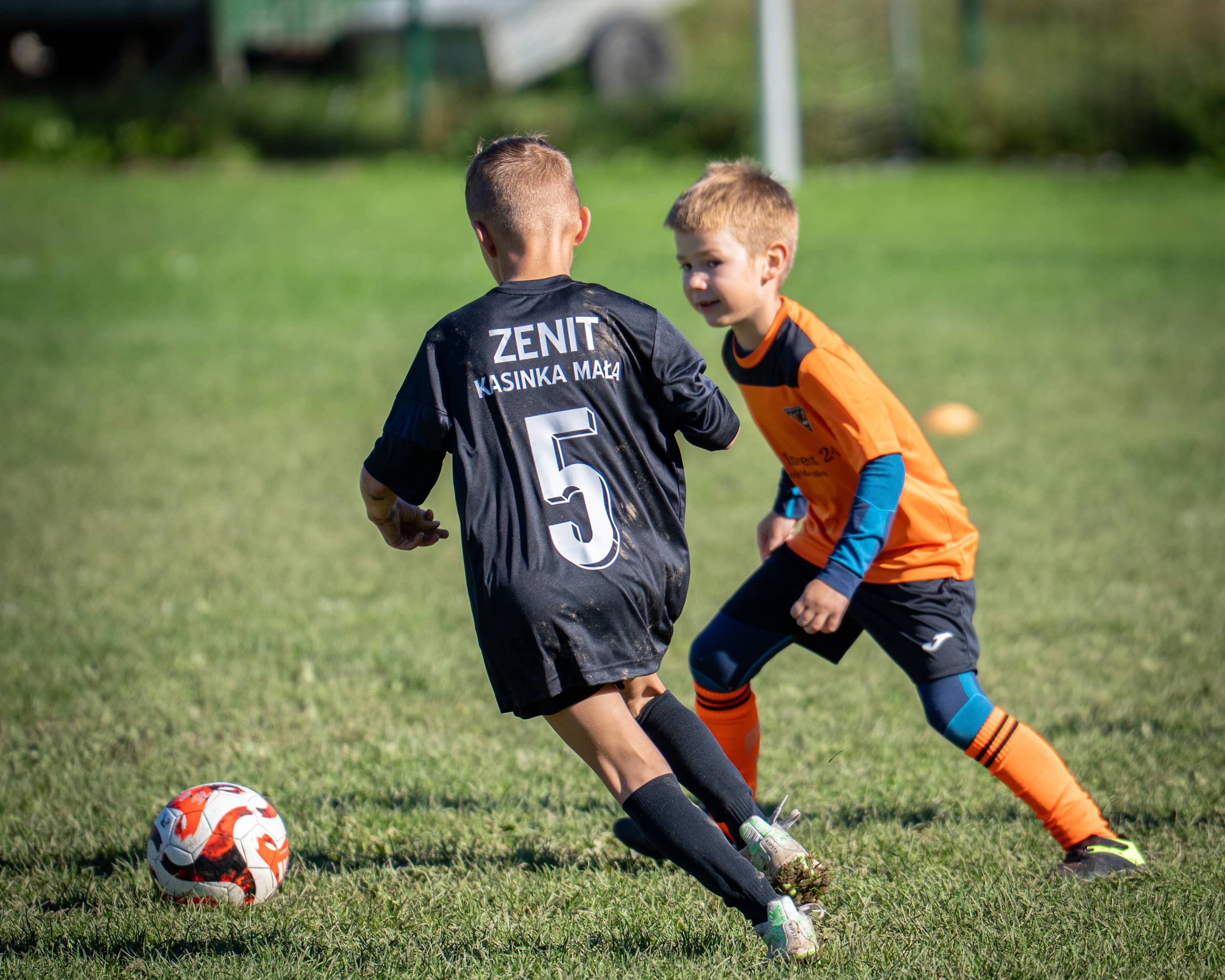 Dobry Grajek — zabawa i drybling w grupie